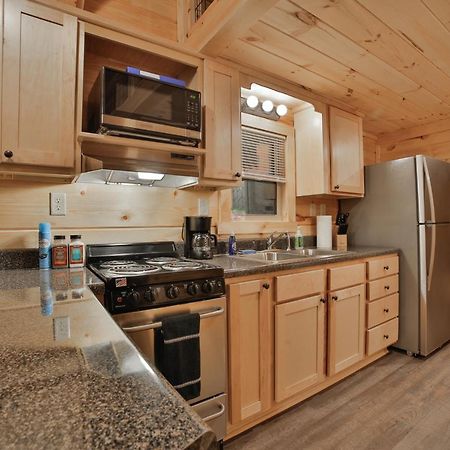 Ernie Cabin Wauhatchie Woodlands Tiny Cabin Чаттануґа Екстер'єр фото