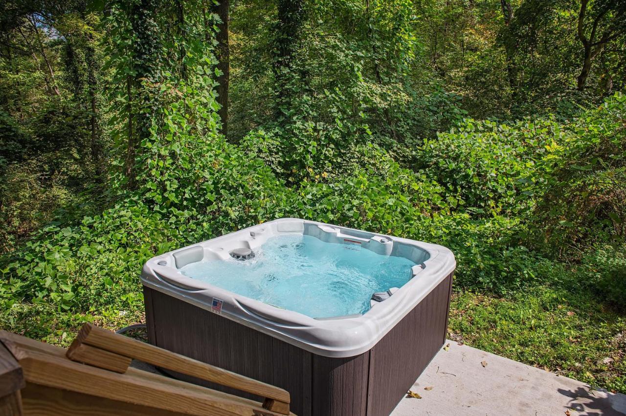 Ernie Cabin Wauhatchie Woodlands Tiny Cabin Чаттануґа Екстер'єр фото